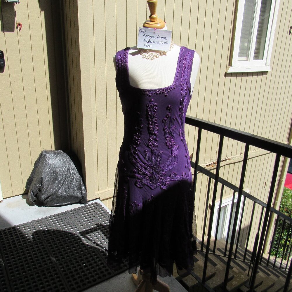 #20  NEW WOMEN'S LACY DRESS  BY PHASE EIGHT  (SIZE 12US / 16UK)